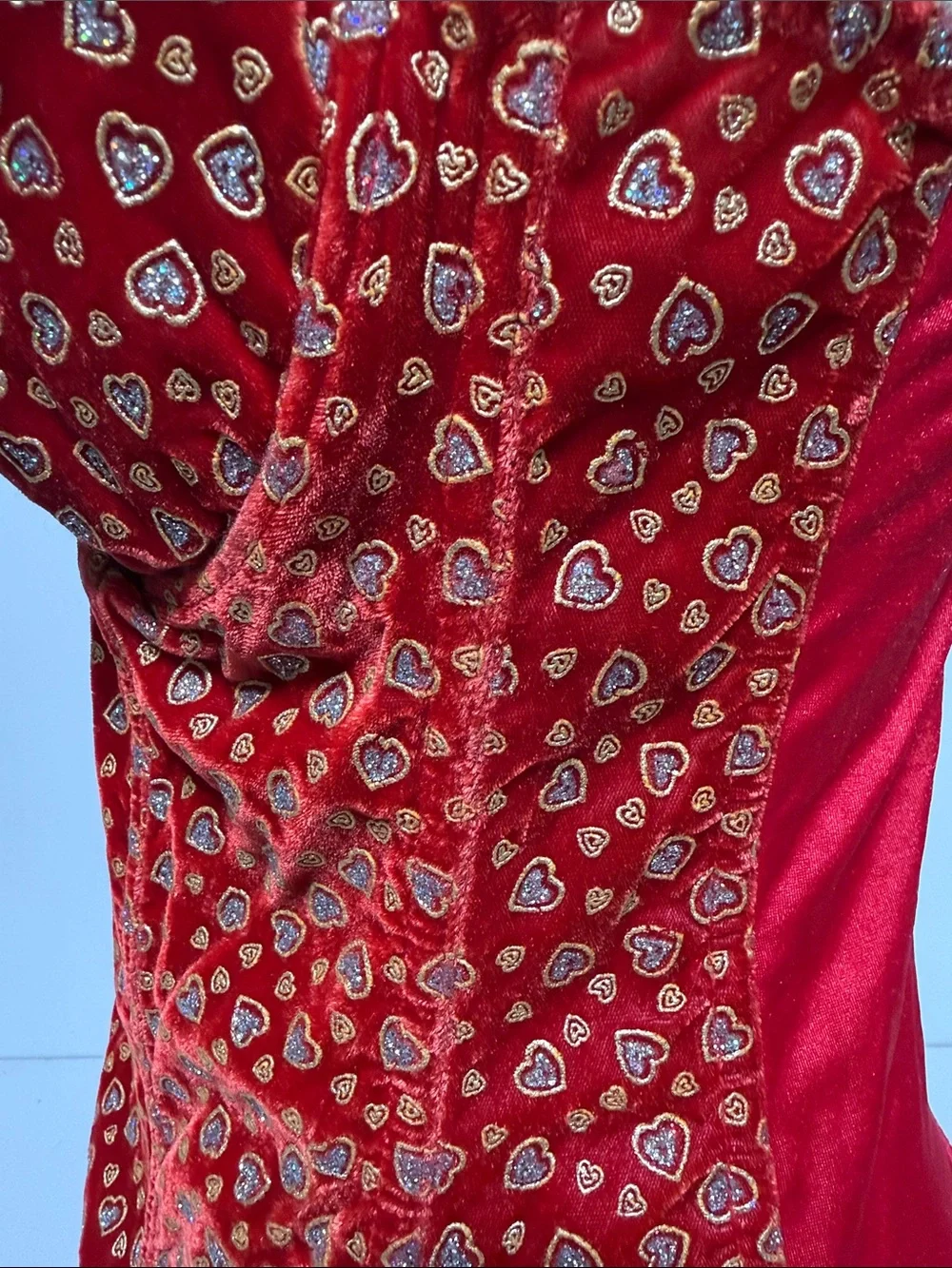 Frederick's of Hollywood Red Bustier with Gold and Silver Hearts - Picture 7 of 17